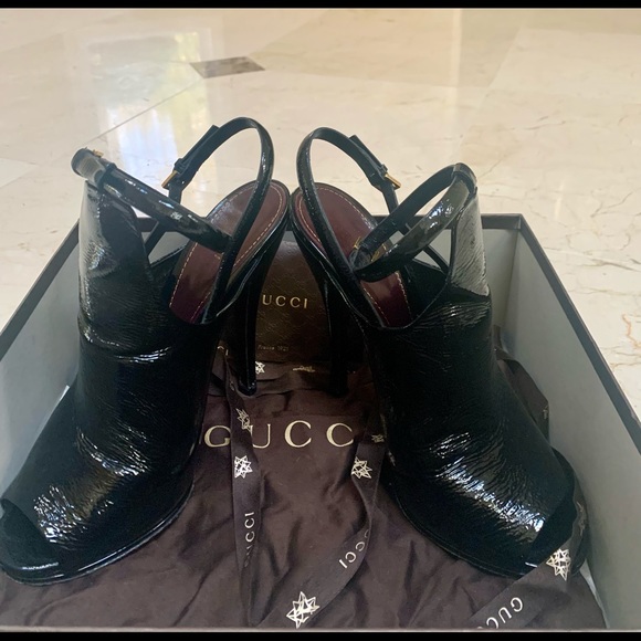Gucci Black Patent Leather Ankle Strap Booties - Picture 2 of 6